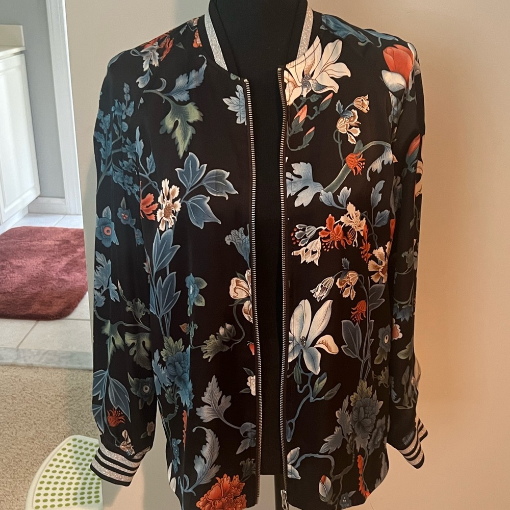Hm bomber jacket size 6